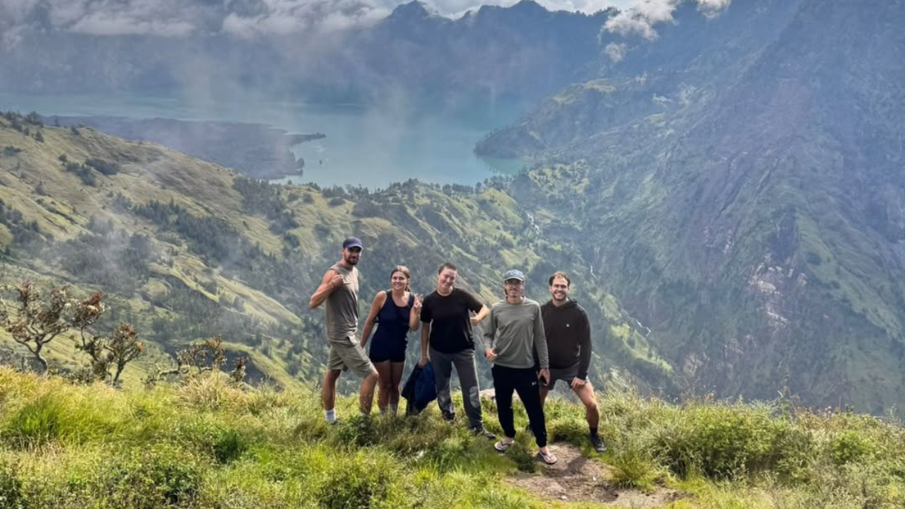 3D2N Sembalun to Torean Route - The Complete Rinjani